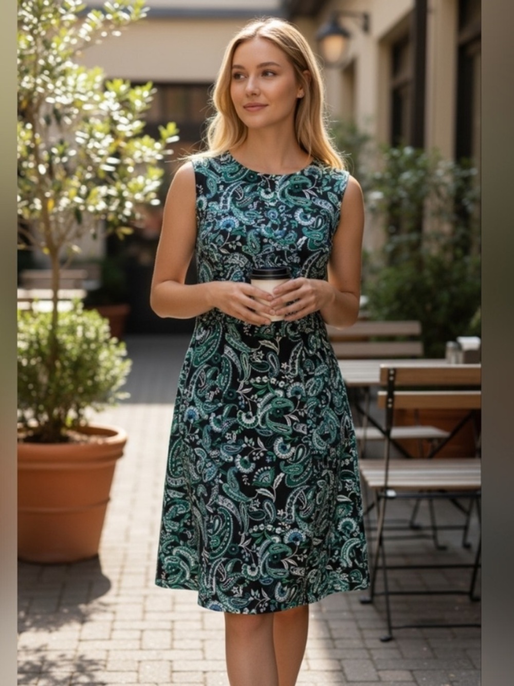 Tommy Hilfiger Elegant Paisley Print Sleeveless Fit & Flare Dress Women’s Size 4